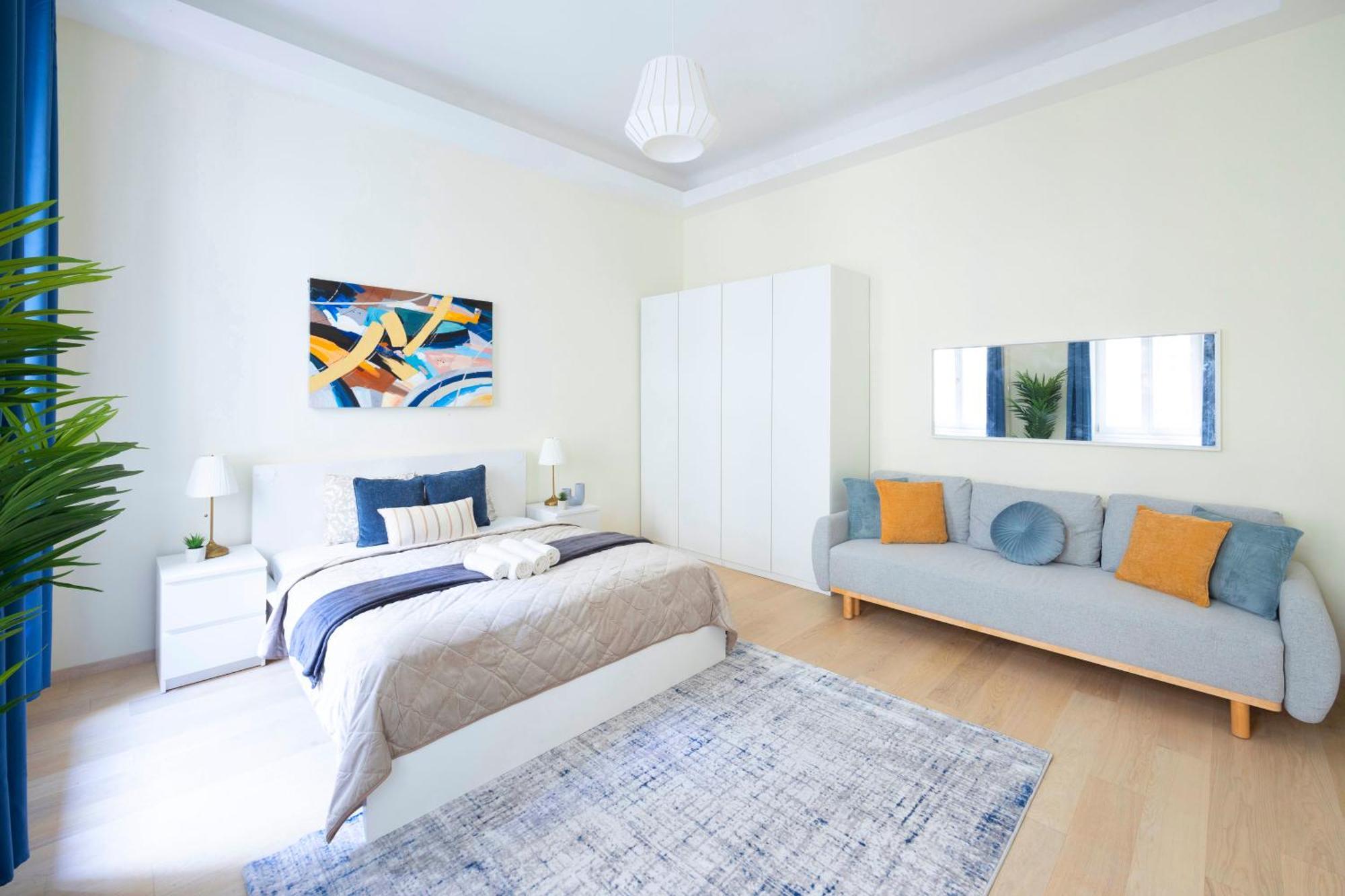 Exclusive & Spacious W/ 4bedrm 2bathrm Appartement Boedapest